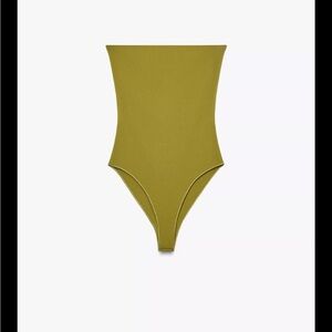 NWT Olive green high-waisted bandeau bodysuit Zara